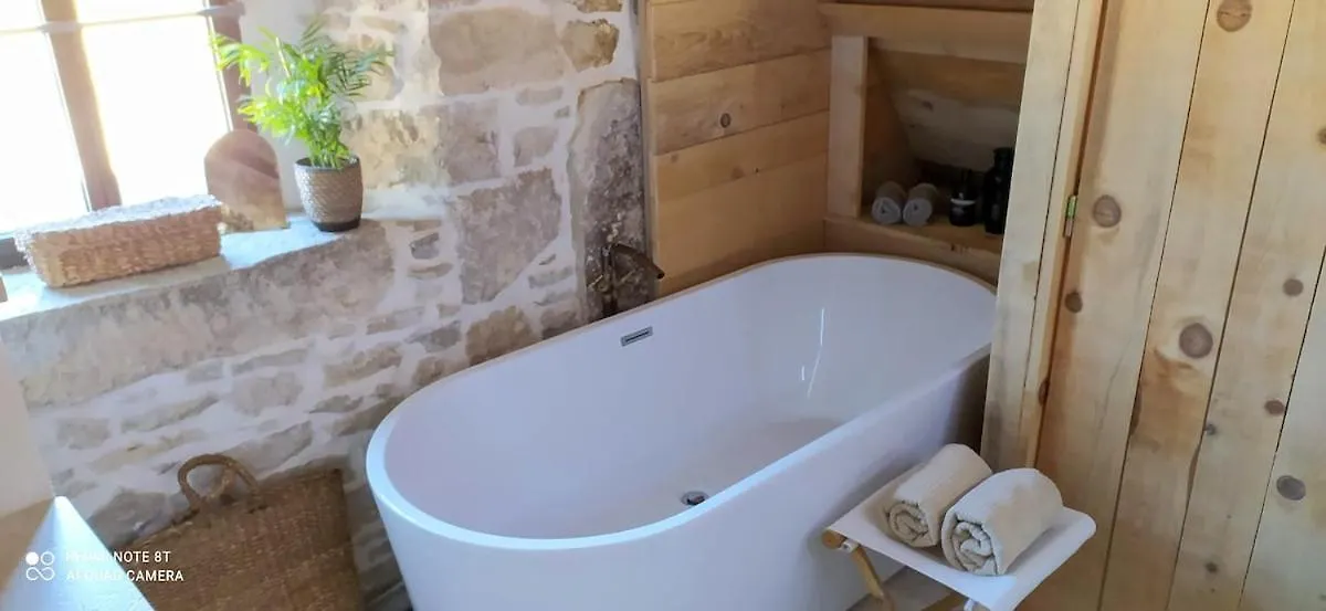 Villa Olivi - A Natural Paradise Near Motovun Brkac
