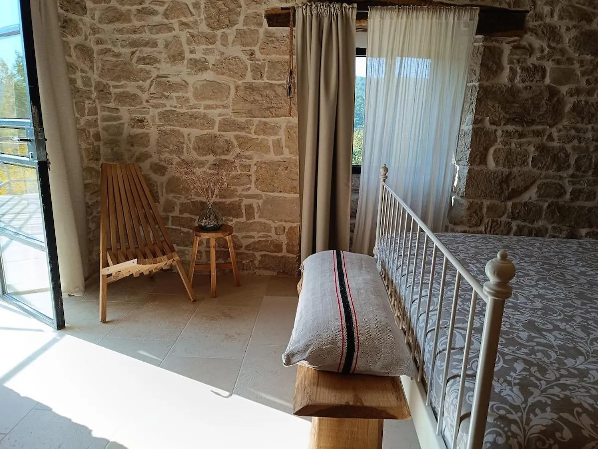 Villa Olivi - A Natural Paradise Near Motovun Brkac 0*,  Kroatien